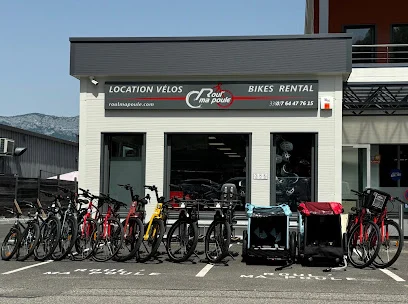 Roul' ma Poule — Sévrier — Bicycles outside the shop