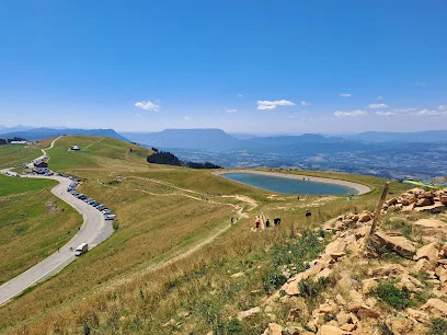 Semnoz — location de ski — Alpine pastures and mountains