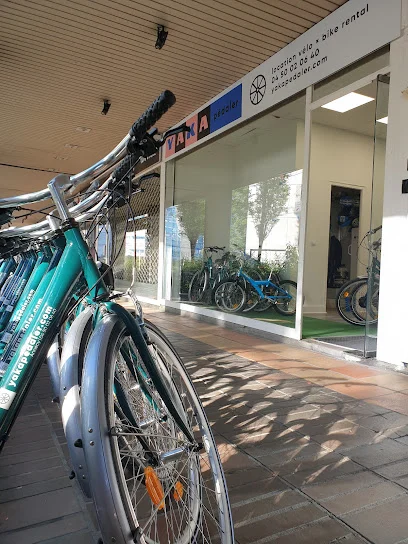 Yakapédaler — Bicycles outside the shop